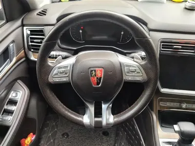 Roewe RX8