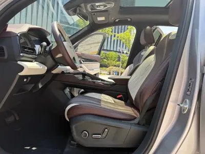 Geely Xingyue L