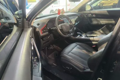 Dongfeng Aeolus AX7