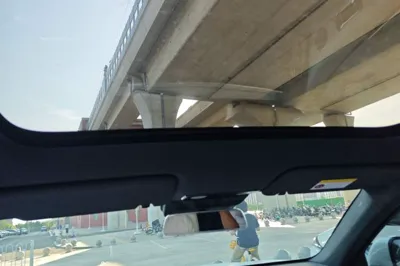 Li Auto L6
