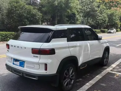 Geely ICON