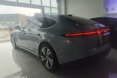 Nio ET5