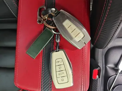 Geely ICON