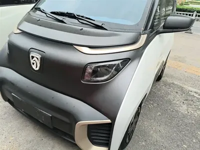 Baojun E200