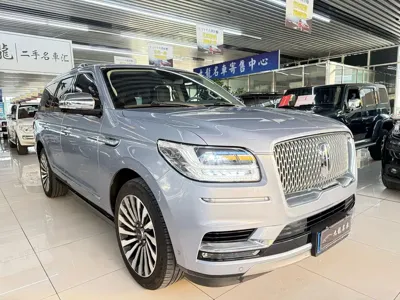 Lincoln Navigator