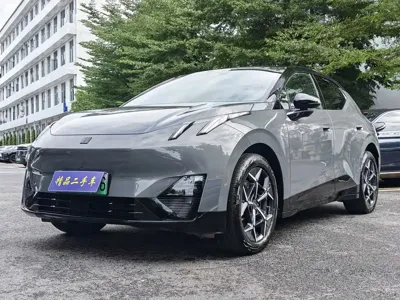 Lynk & Co Z20