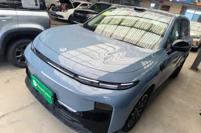 Leapmotor B10