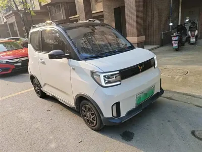 Wuling MINIEV