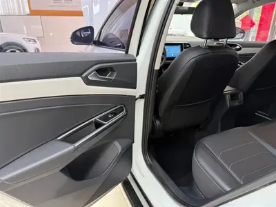 Jetta VS5