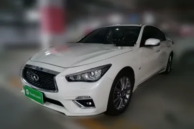 Infiniti Q50L