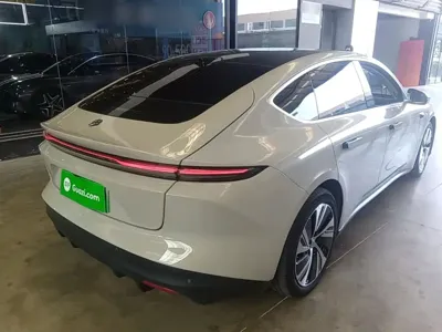Nio ET5