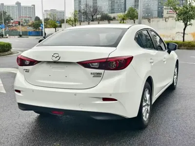 Mazda 3 Axela