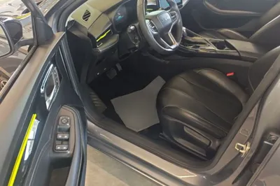 Roewe i5