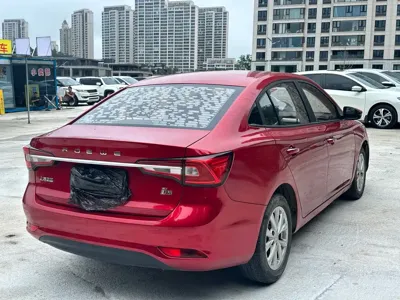 Roewe i5