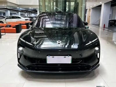 Nio ET5T