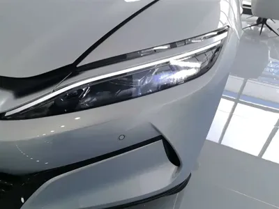 BYD 汉L