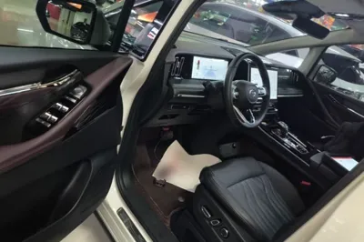 GAC Trumpchi M8
