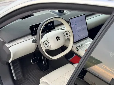 Nio ET7