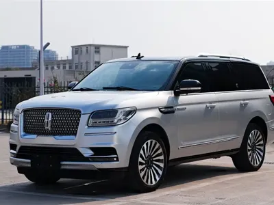Lincoln Navigator