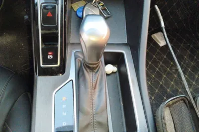 Roewe i5