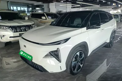 Geely Galaxy L7