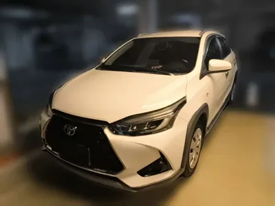Toyota Yaris L
