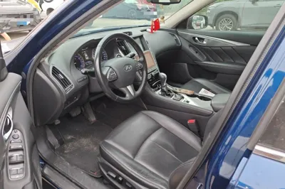 Infiniti Q50L