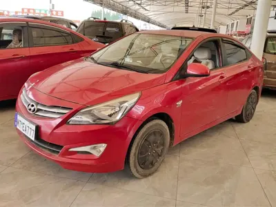 Hyundai Verna