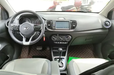 Kia Pegas