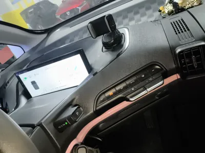 Baojun E300