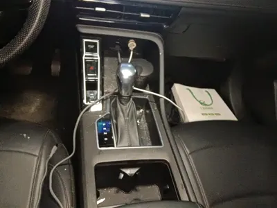 Roewe i5