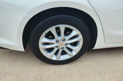 Chevrolet Malibu XL