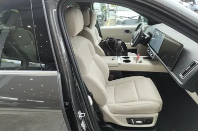 Li Auto L9