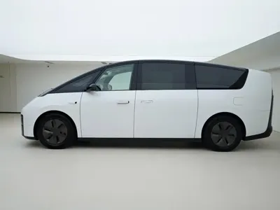 Li Auto Li MEGA