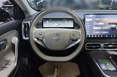 Leapmotor B01