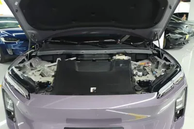 Nio EC6