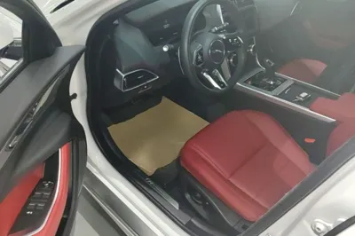 Jaguar XEL
