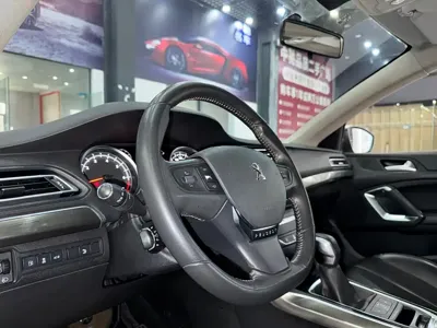 Peugeot 408