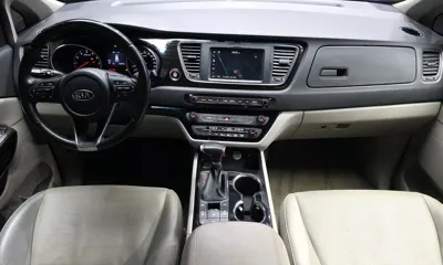 Kia Canival
