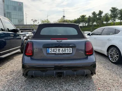 MINI Cooper Convertible