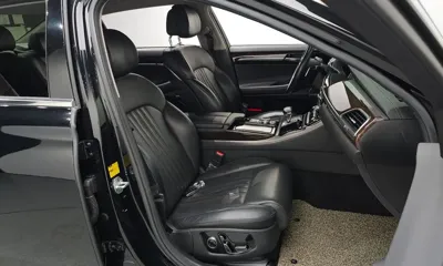 Genesis EQ900