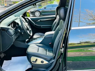 Mercedes-Benz R-Class