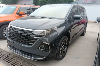 Hyundai Custo