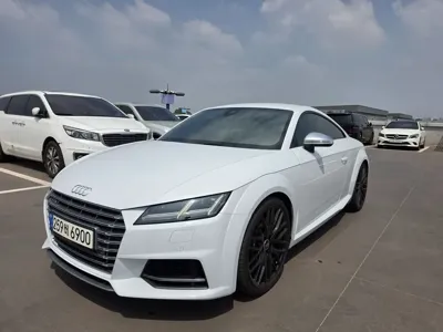 Audi TTS