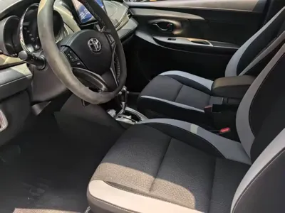 Toyota Yaris L