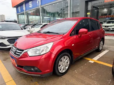 Venucia R50