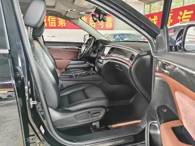 GAC Motor Trumpchi GS8