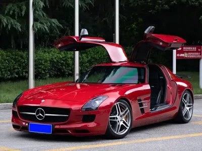 Mercedes-Benz SLS AMG