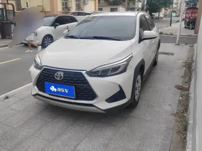 Toyota Yaris L