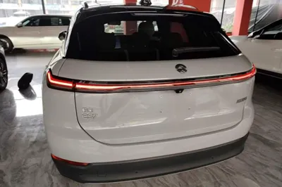 Nio ES7
